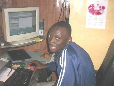 l'homme fort c'est un grand informaticien